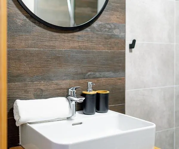 Nourt Ii Apartment *