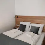 Nourt Ii Apartamento *