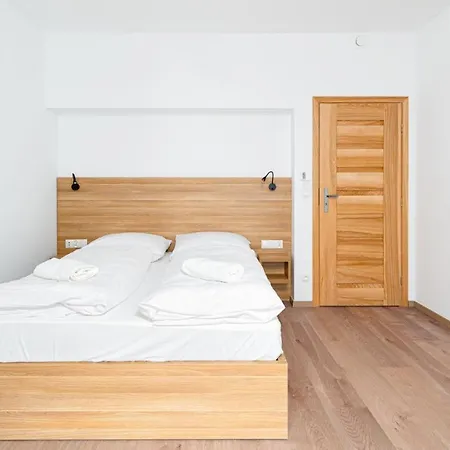 Emilly Center Apartment *